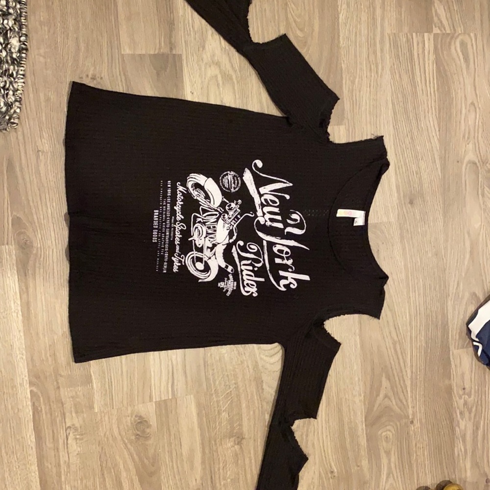 Long sleeve